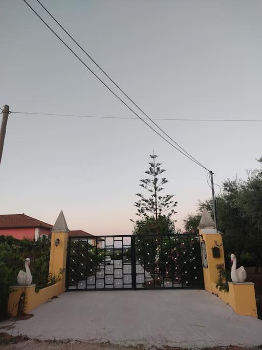 Casa Dei Fiori Βίλα Sarakinádhon Εξωτερικό φωτογραφία